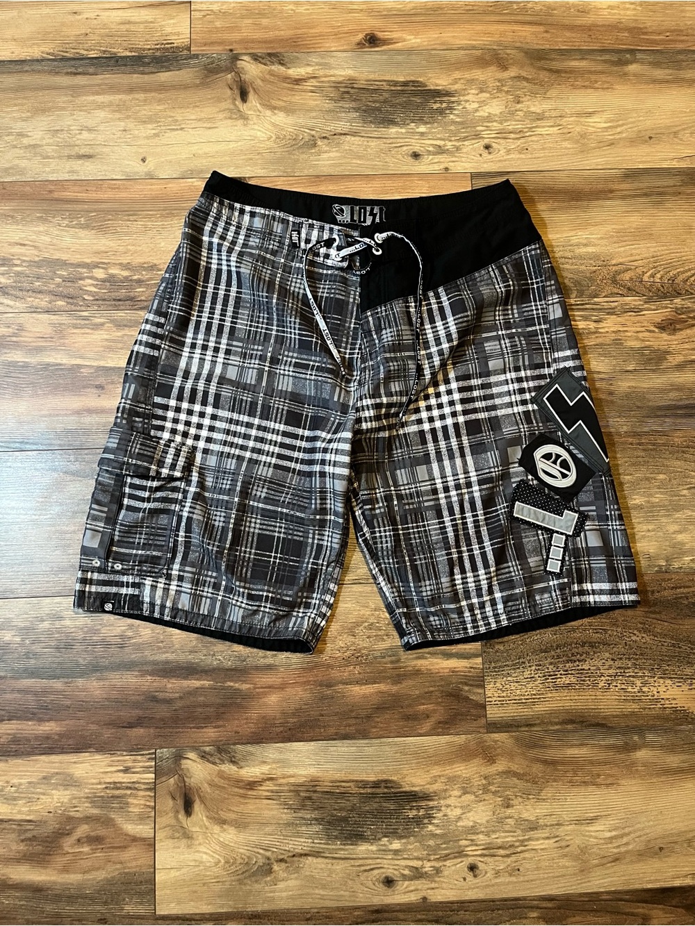 Vintage Lost Enterprises Board Shorts 36 Mens Plaid Graphic Surf Y2K Swim Trunks